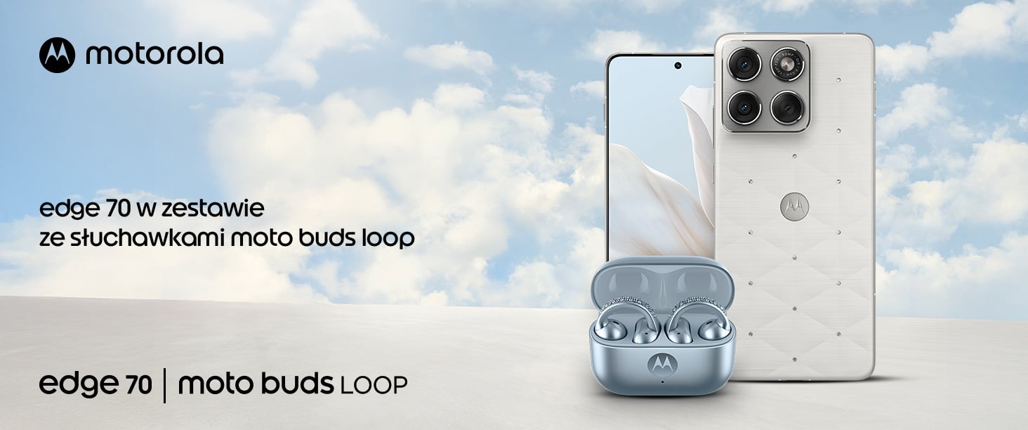 Smartfon motorola edge 70 i słuchawki moto buds loop w jasnym kolorze na tle nieba